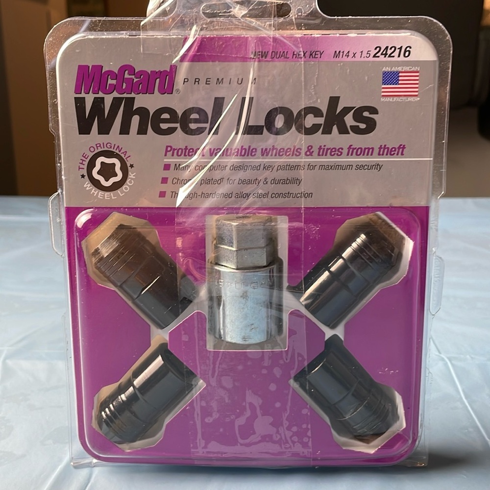 McGard 24216 Premium Wheel Locks M14x1.5 New Dual Hex Key Black anti theft